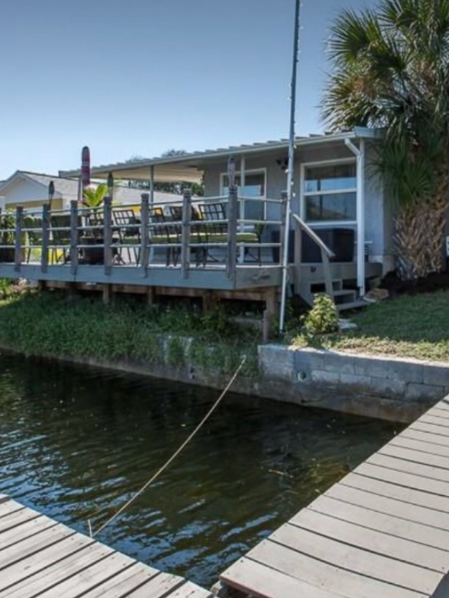 Beach hotel dream home on the bay!