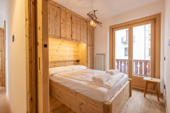 3 habitaciones, wifi gratis y ropa de cama 