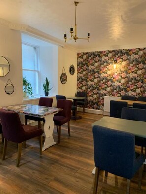 Dining - Gordon Arms Hotel (Huntly)