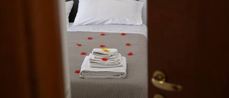 2 habitaciones, caja de seguridad en la habitación, wifi y ropa de cama