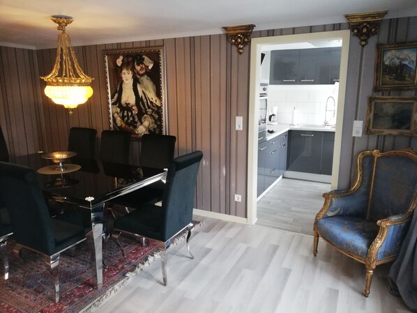 Comfort Apartment (Eleonora) | Living area | Flat-screen TV - Eleonora Apartment (Winterberg)