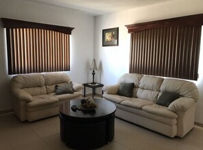 Cabaña estándar | Área de sala de estar