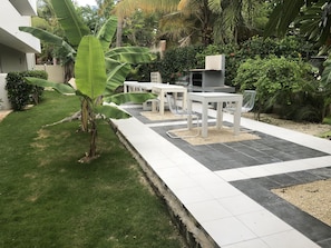 Área de parrillas y picnic