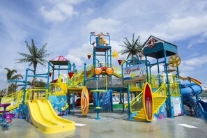 Children’s play area – outdoor - Encore Club 6 BR - Games - BBQ - Pool (Kissimmee)