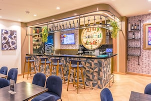 Bar (en la propiedad)