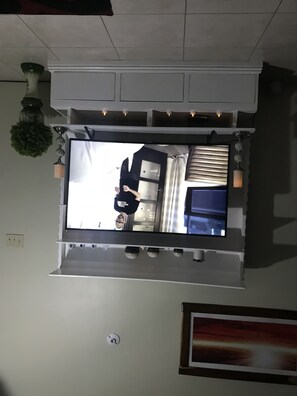 2 bedrooms, WiFi, bed sheets - White diamond bed and breakfast (Runaway Bay)