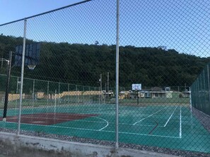 Sport court - White diamond bed and breakfast (Runaway Bay)