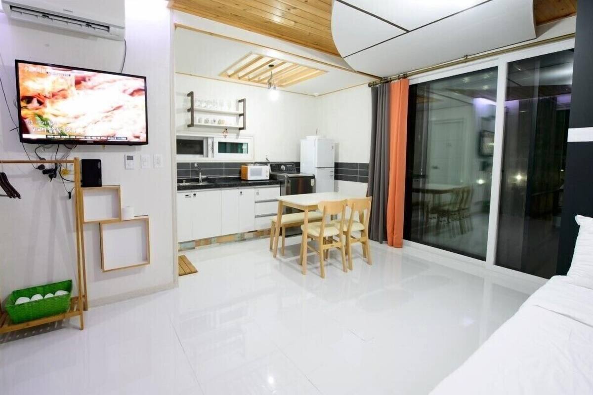 ROUTE 0.1 | 1 bedroom, free WiFi