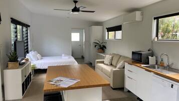 1 bedroom, iron/ironing board, travel crib, free WiFi