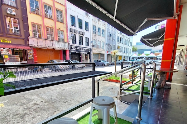 Kawasan tempat duduk lobi