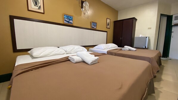 Aircon Deluxe Room | Minibar, bed sheets - Blue Pavilion Beach Resort (Infanta)