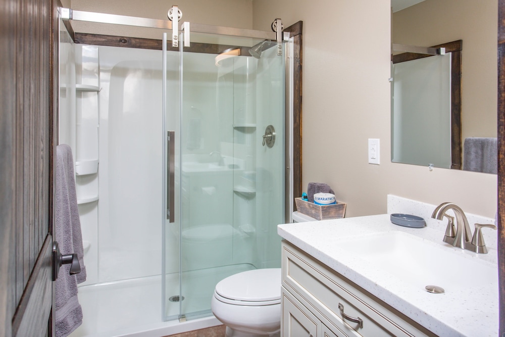 Alaska Backcountry Cottages by null