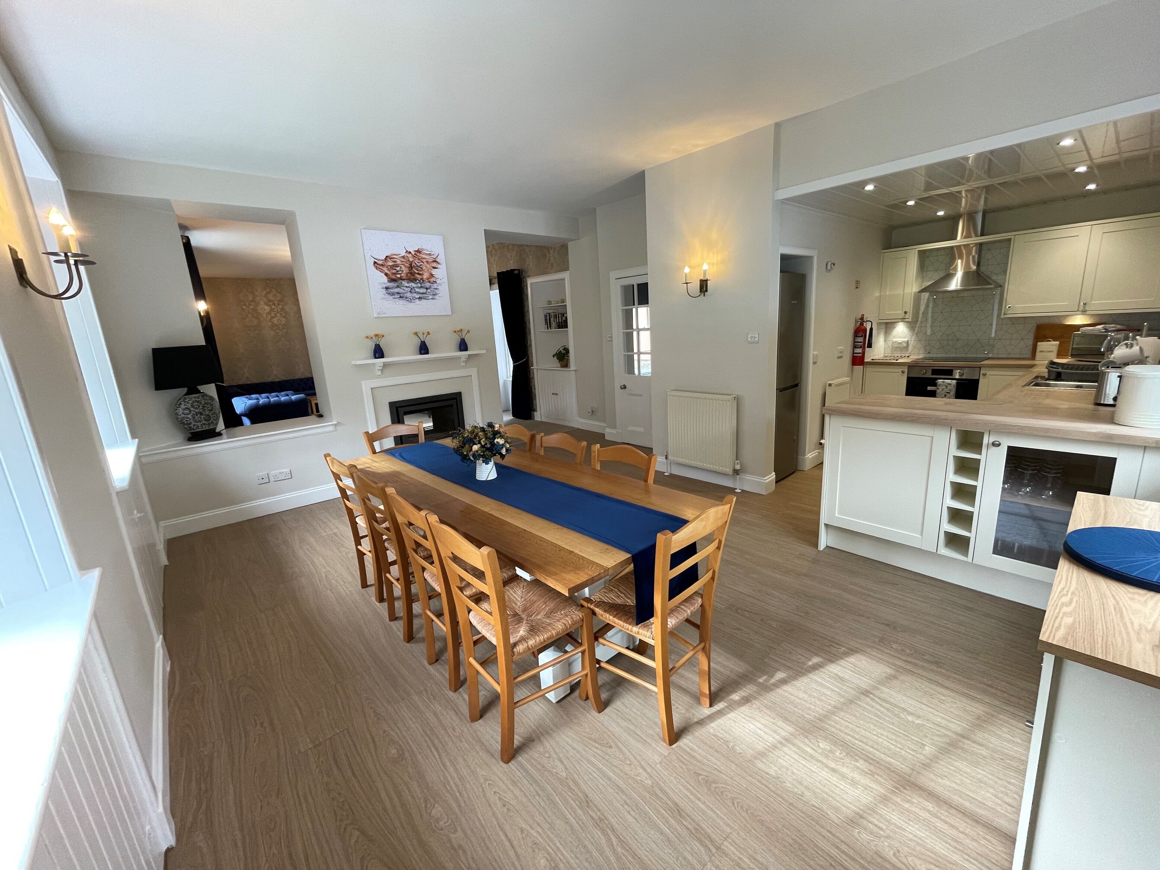 Cottage, 4 Bedrooms (Wauchope Cottage) | In-room dining