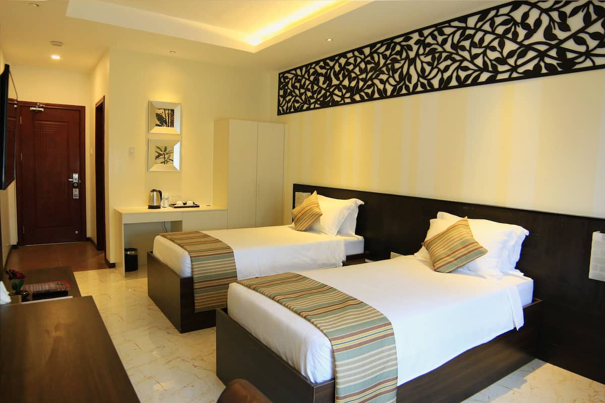 Kamar Twin Eksekutif | Meja kerja, Wi-Fi gratis, dan seprai linen