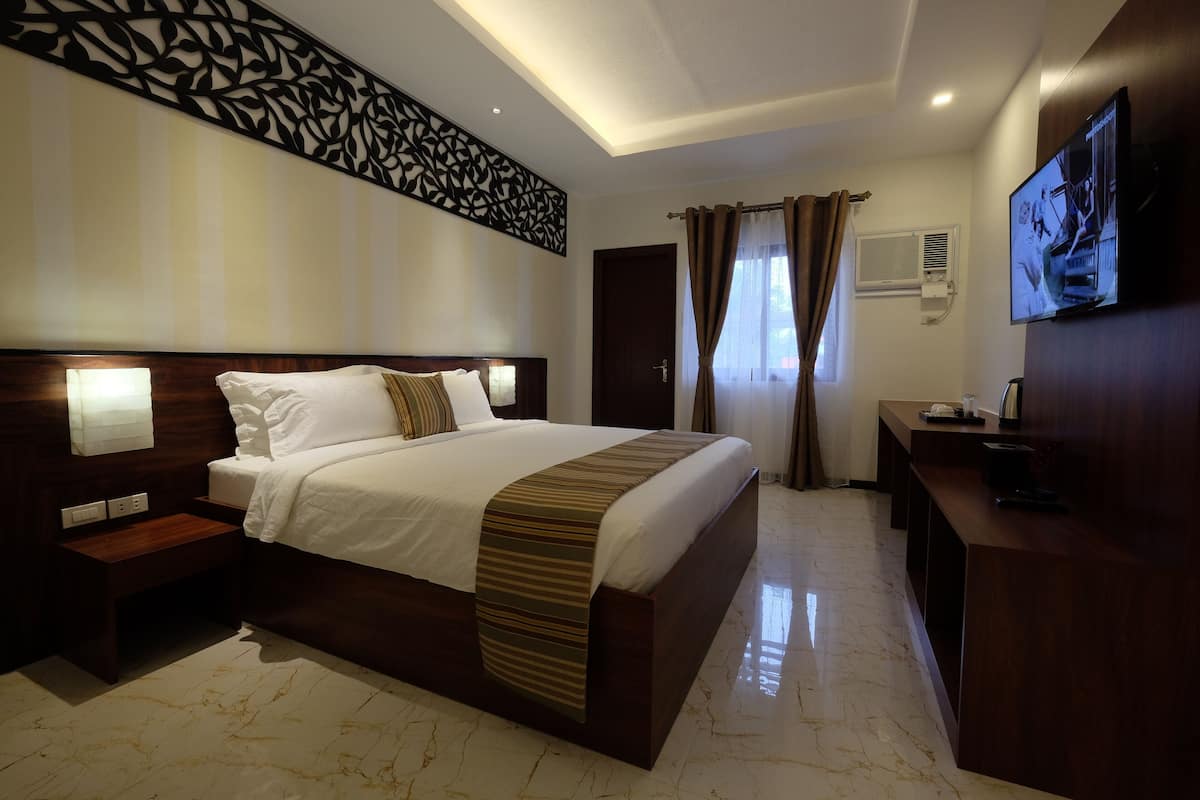 Kamar Eksekutif (Matrimonial) | Meja kerja, Wi-Fi gratis, dan seprai linen