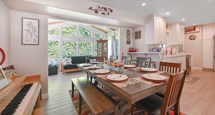 Beautiful Modern Clean Family 1 Story Home! Near Disneyland, Chapman Convention