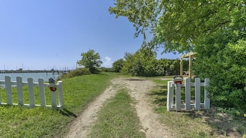 Enceinte de lâhĂ©bergement