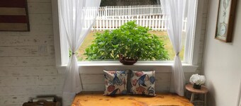 Brookings Little Farm - Entire Home