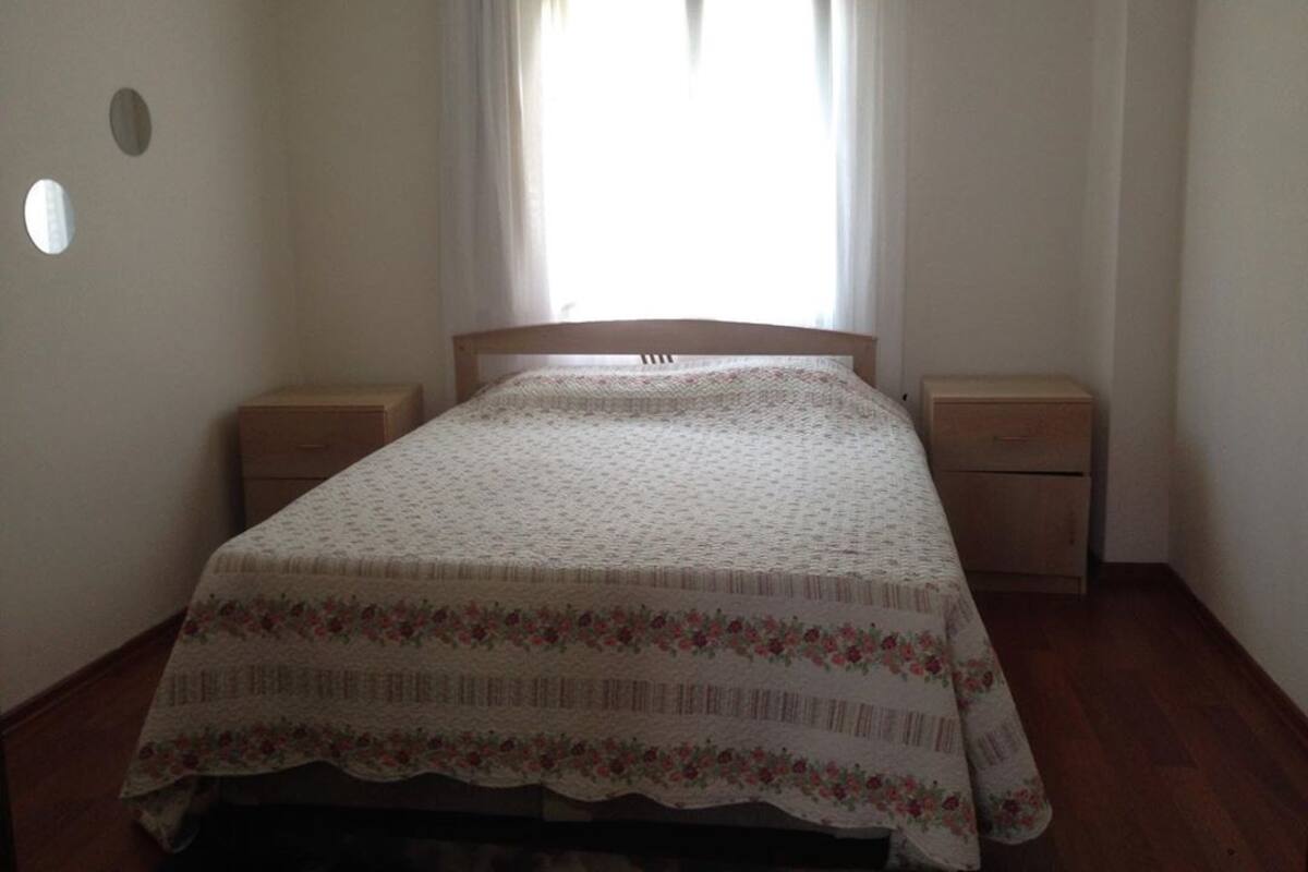 Villa | 2 bedrooms, desk