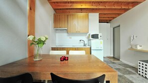 Duplex (Chocolate 2: bsae 2 pax) | Private kitchenette | Fridge, microwave, stovetop, electric kettle