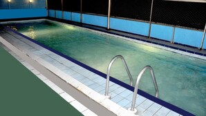 Piscine couverte