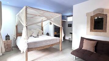 1 bedroom, in-room safe, desk, WiFi