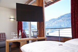 Caja de seguridad en la habitación y cortinas blackout 