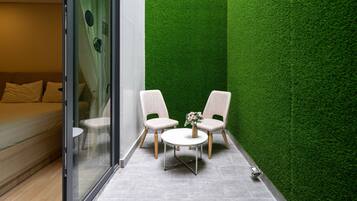 Garden Apartment, 1 Bedroom | View from room