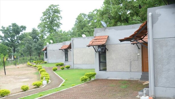 Unclassified image, 1 of 13, button - Kanha Kiskindha Resort (Bichhiya)