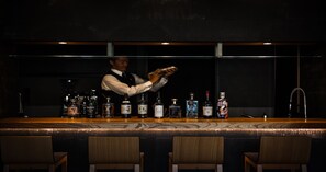 Bar (in der Unterkunft)
