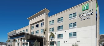 Holiday Inn Express & Suites Murrieta by IHG