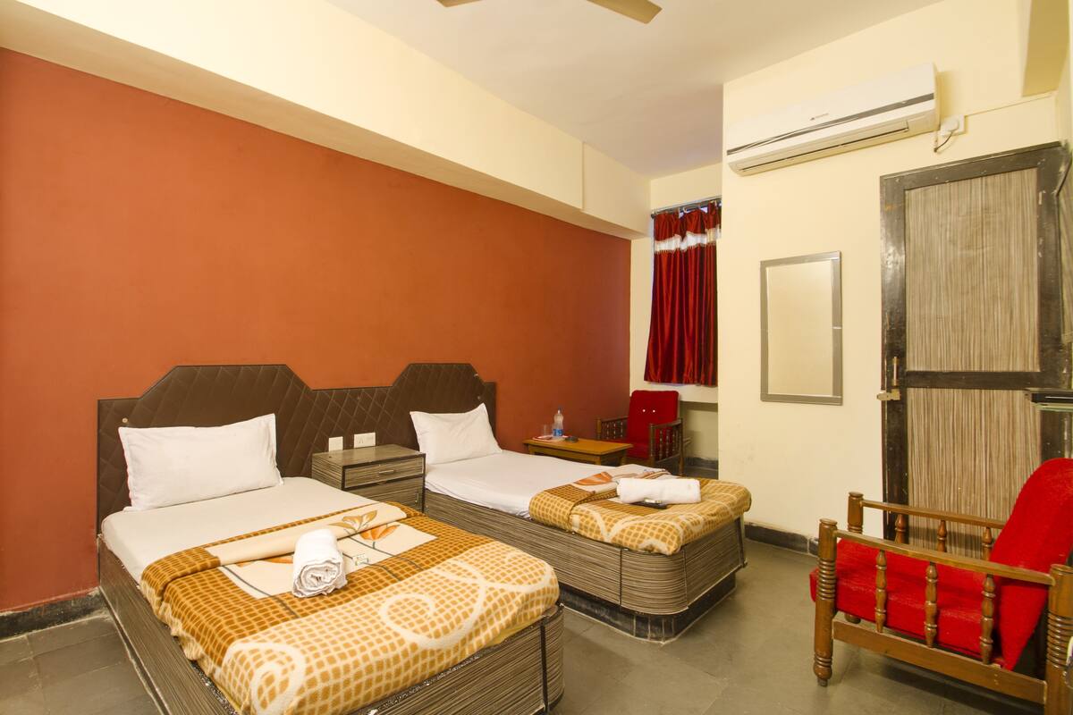 Basic Double Room