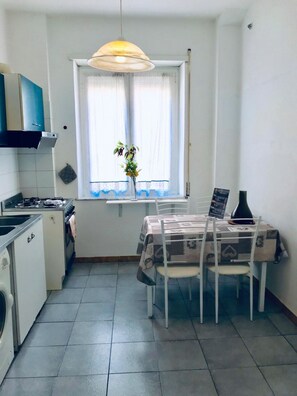 Apartment, 2 Bedrooms | In-room dining - Ginnasi (Rome)