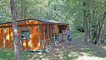 Chalet, Mountain View (20) | 2 bedrooms, individually decorated, individually furnished
