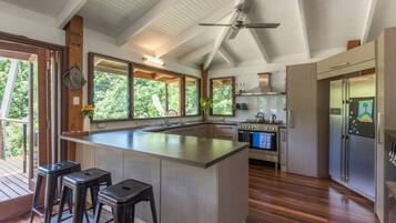 Talheres/pratos/utensílios de cozinha