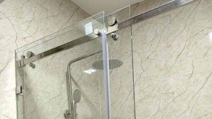 Unclassified image, 4 of 10, button - Hotel Luxury (Hai Phong)