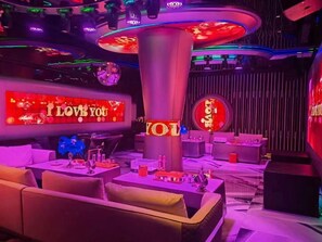 Nightclub - Shenzhen Kaijia Hotel (Shenzhen)