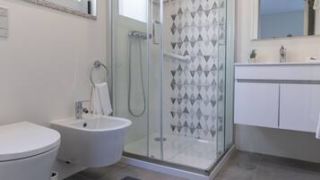 Family Apartment, 3 Bedrooms, Ground Floor