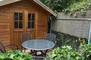 Apartment (Suite Gartengeschoss) | Terrace/patio - Gästehaus Walter (Offenbach an der Queich)