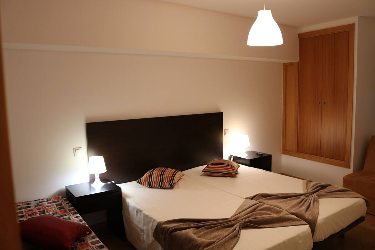 1 bedroom, blackout curtains, soundproofing, free WiFi