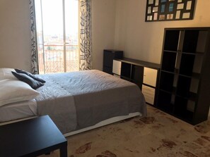 Desk, free WiFi, bed sheets