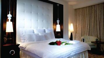 Suite, 1 Bedroom (Arabic Style) | 2 bedrooms, desk, soundproofing, iron/ironing board