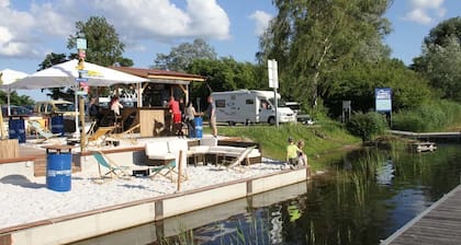 Kuhnle-Tours Hafendorf Müritz Apartments