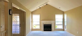 シャニーナコンドミニアム