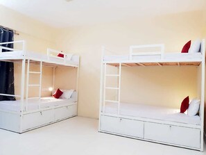 Dormitorio compartido básico | Wifi gratis