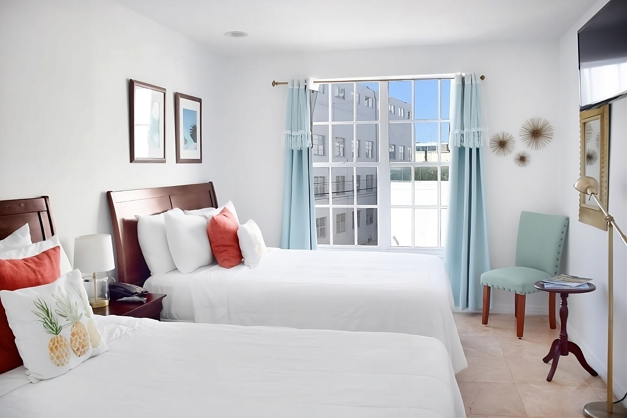 Experience Miami Beach Like Never Before! Short Walk to South Pointe Park