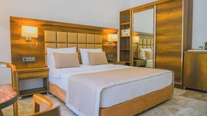 Superior Double Room | Soundproofing, free cribs/infant beds, bed sheets, wheelchair access - Ölüdeniz Turquoise Hotel (Fethiye)