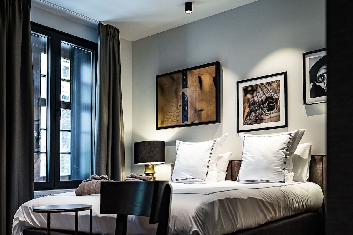 1 bedroom, in-room safe, desk, laptop workspace
