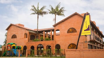 Área de juegos infantiles al aire libre