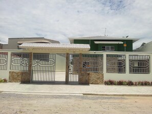 Exterior - Cavalo Marinho Suites (Caraguatatuba)